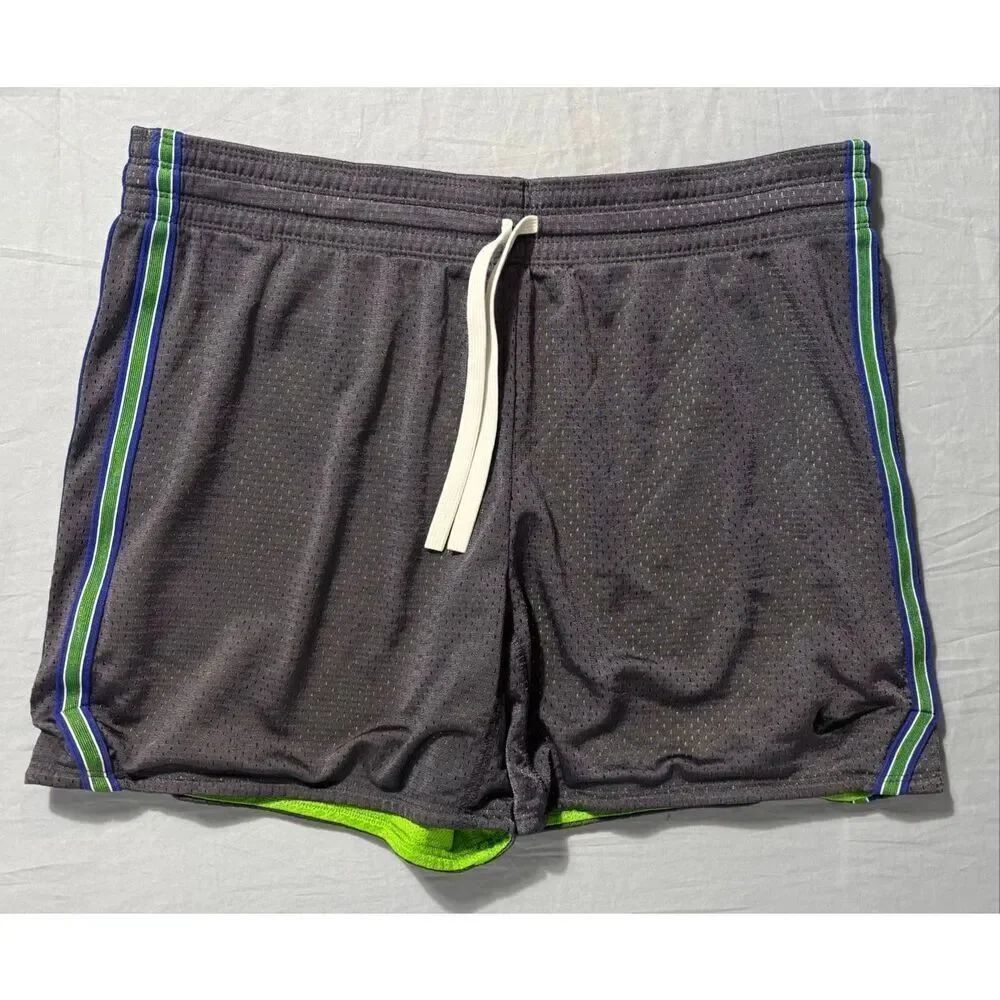 NIKE Dri-FiT Running Gym Shorts Gray Green Mesh 3” Womens